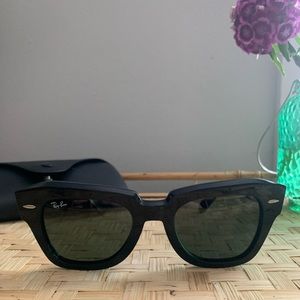 Ray-Ban State Street Sunglasses New in Box